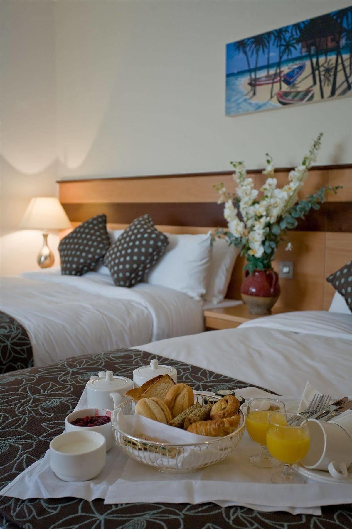 Ard Ri House Hotel Tuam Buitenkant foto