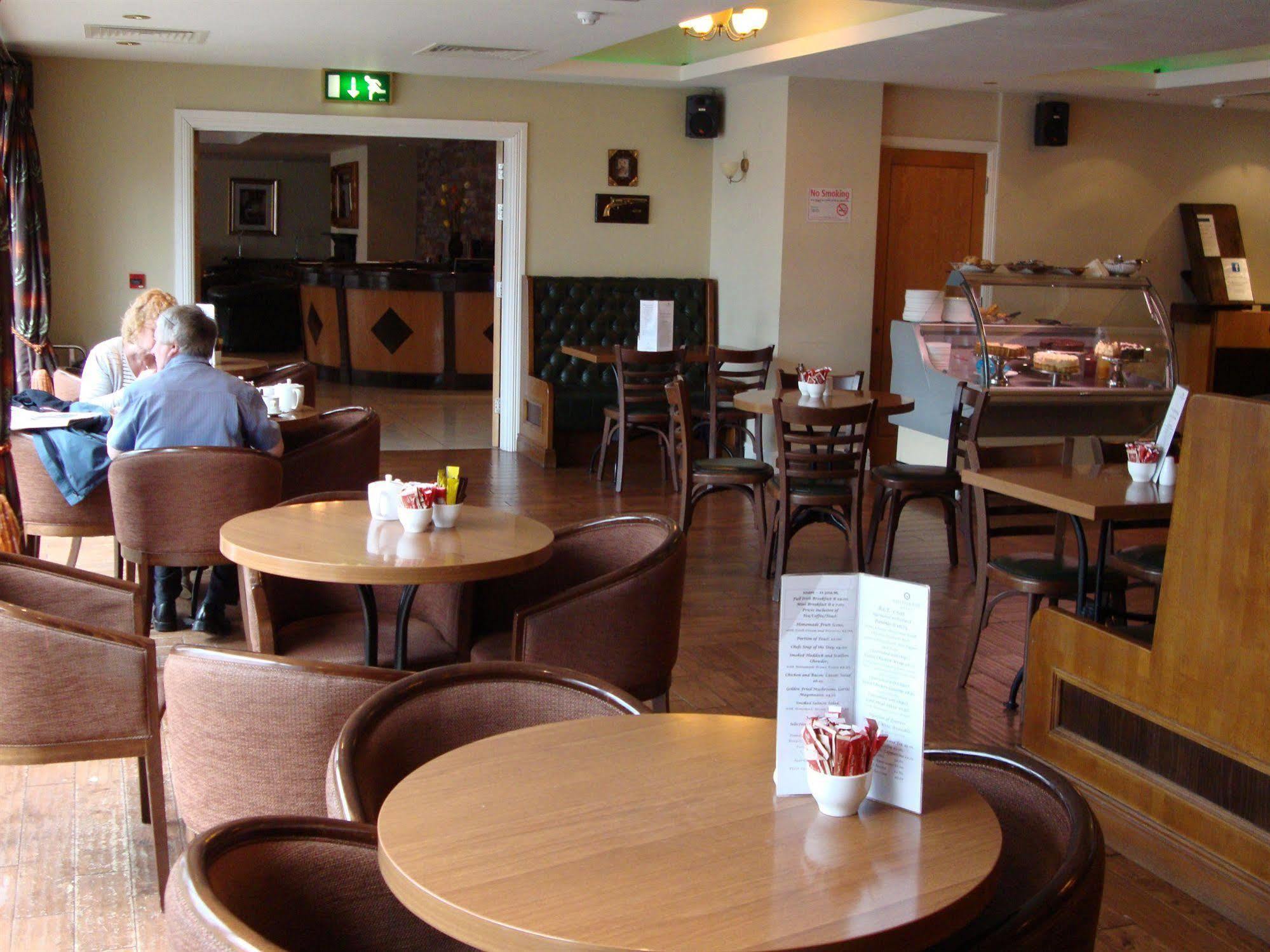 Ard Ri House Hotel Tuam Buitenkant foto