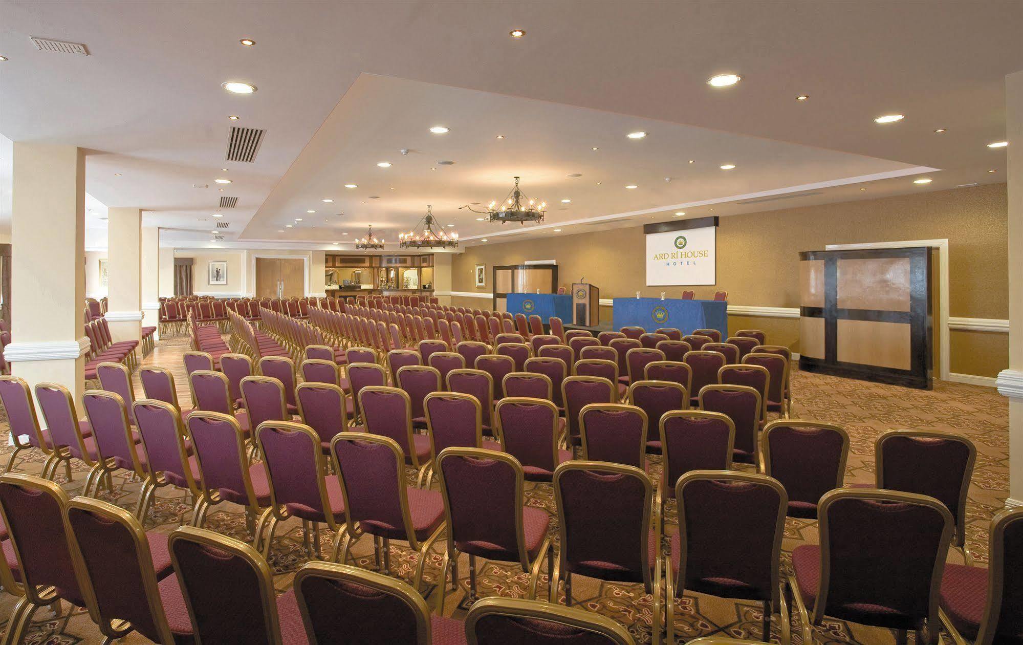 Ard Ri House Hotel Tuam Buitenkant foto